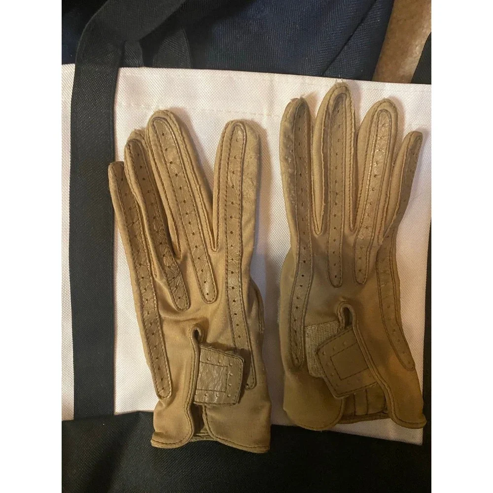 Isotoner Women's Medium Beige 70’s-80’s Gloves EUC